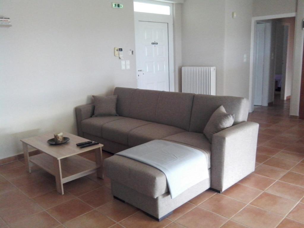 Galini Apartments Kalamata Chambre photo